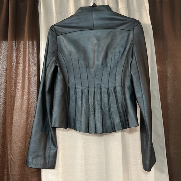 Jacket - Picture 3 of 6